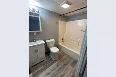 530 E 3rd Street #G, Coal City, IL 60416 - Photo 6