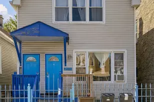 2956 N Elston Ave, Chicago, IL 60618 - Photo 2