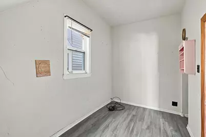 2956 N Elston Avenue, Chicago, IL 60618 - Photo 12