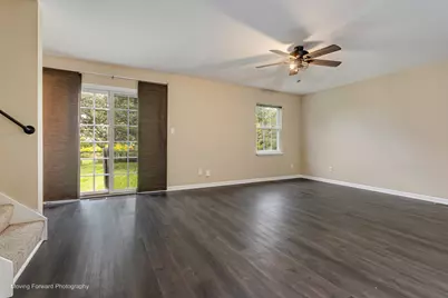 1562 Moluf Street, Dekalb, IL 60115 - Photo 6