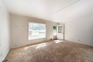 306 W Dearborn St, Plano, IL 60545 - Photo 4