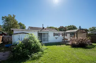 306 W Dearborn St, Plano, IL 60545 - Photo 16
