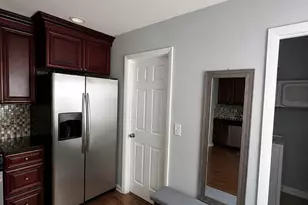 324 N Emerald Ave, Mundelein, IL 60060 - Photo 6