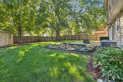 5 Malvern Lane, Vernon Hills, IL 60061 - Photo 28