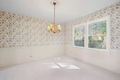 5 Malvern Lane, Vernon Hills, IL 60061 - Photo 10