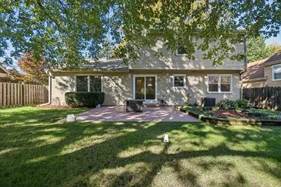 5 Malvern Lane, Vernon Hills, IL 60061 - Photo 26