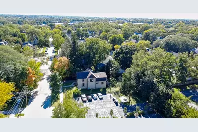 21 S May Street, Aurora, IL 60506 - Photo 10