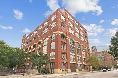 2001 S Calumet Avenue #411, Chicago, IL 60616 - Photo 1