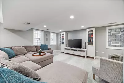2126 S Trumbull Avenue, Chicago, IL 60623 - Photo 26