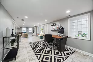 2126 S Trumbull Ave, Chicago, IL 60623 - Photo 30