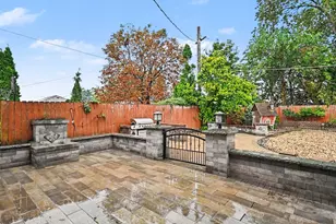 4260 W 82nd Pl, Chicago, IL 60652 - Photo 18