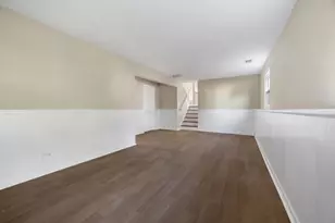 410 N Braintree Dr, Schaumburg, IL 60194 - Photo 20