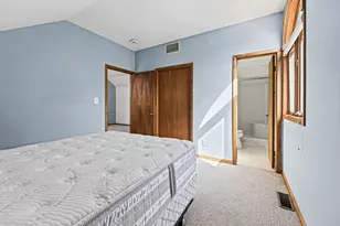 A7 Long Bay Point Dr, Galena, IL 61036 - Photo 28