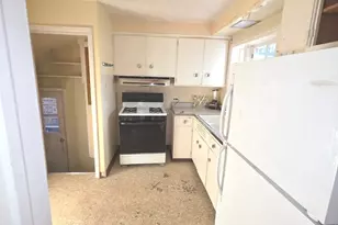 3504 Elmwood Ave, Berwyn, IL 60402 - Photo 6