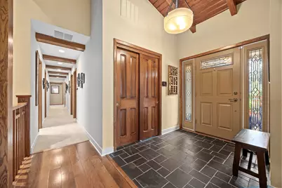 12 Meadowood Drive, Oak Brook, IL 60523 - Photo 4