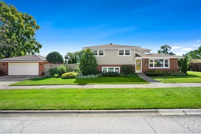 9301 S 81st Court, Hickory Hills, IL 60457 - Photo 1