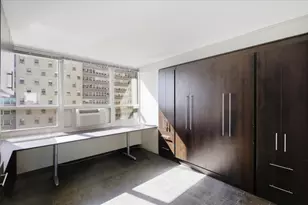 3950 N Lake Shore Dr, Chicago, IL 60613 - Photo 8