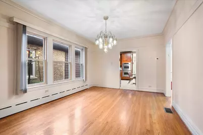 6520 N Fairfield Avenue, Chicago, IL 60645 - Photo 10