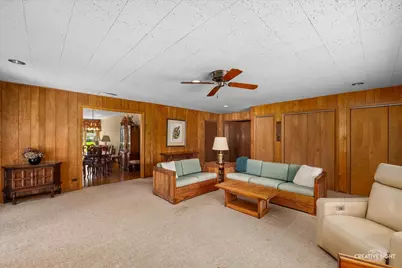 160 Forest Park Lane, Hoffman Estates, IL 60169 - Photo 10