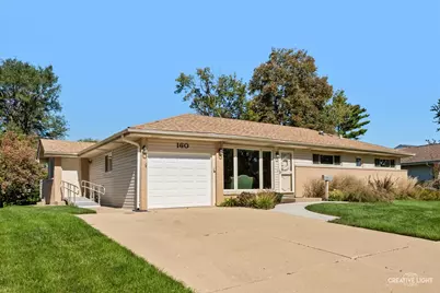160 Forest Park Lane, Hoffman Estates, IL 60169 - Photo 2