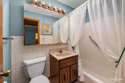 160 Forest Park Lane, Hoffman Estates, IL 60169 - Photo 12