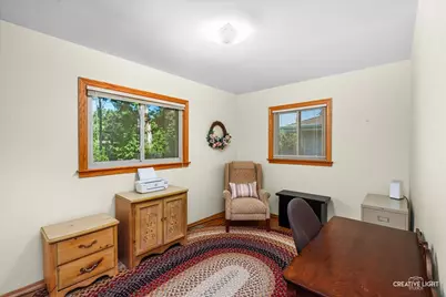 160 Forest Park Lane, Hoffman Estates, IL 60169 - Photo 16