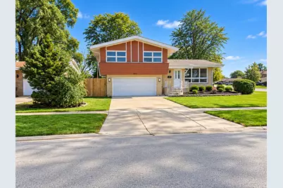 15415 Woodlawn East Avenue, South Holland, IL 60473 - Photo 1