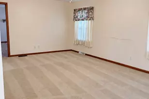 23000 S Pinehurst Dr, Frankfort, IL 60423 - Photo 8