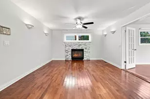 1805 W Willow Ln, Mount Prospect, IL 60056 - Photo 12