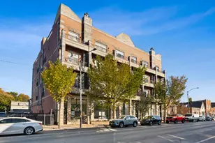 4231 N Kedzie Ave, Chicago, IL 60618 - Photo 1