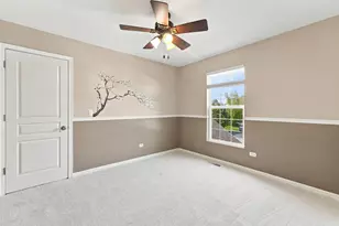 1177 Blue Heron Cir, Antioch, IL 60002 - Photo 14