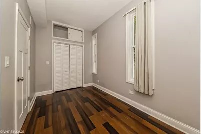 2734 W 18th Street #2R, Chicago, IL 60608 - Photo 8
