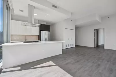8 E Huron Street #2002, Chicago, IL 60611 - Photo 6