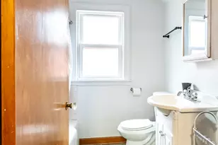 4850 W Waveland Ave, Chicago, IL 60641 - Photo 4