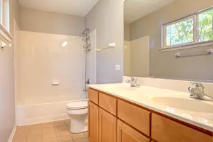 1858 S Fallbrook Dr, Round Lake, IL 60073 - Photo 26