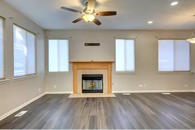 1858 S Fallbrook Drive, Round Lake, IL 60073 - Photo 6