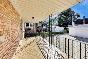6139 W Montrose Ave, Chicago, IL 60634 - Photo 22