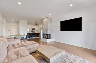 2040 W Belmont Ave, Chicago, IL 60618 - Photo 8