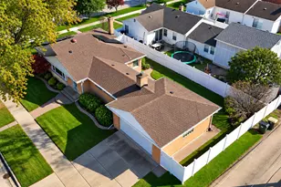9044 Linder Ave, Morton Grove, IL 60053 - Photo 2
