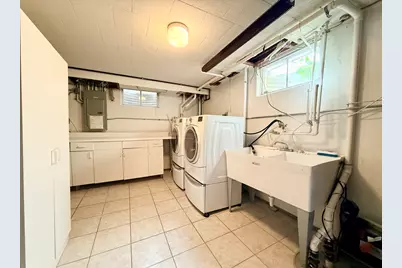 9044 Linder Avenue, Morton Grove, IL 60053 - Photo 20