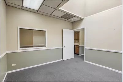 471 W Wise Road, Schaumburg, IL 60193 - Photo 8