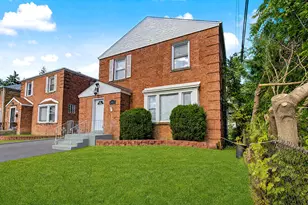 2042 W 76th St, Chicago, IL 60620 - Photo 2