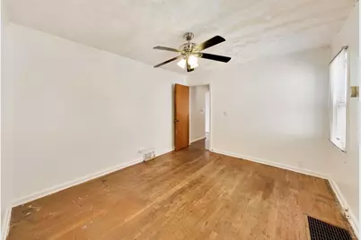 516 W 128th Street, Chicago, IL 60628 - Photo 14
