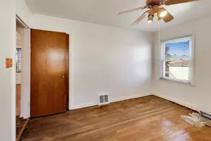 516 W 128th St, Chicago, IL 60628 - Photo 16