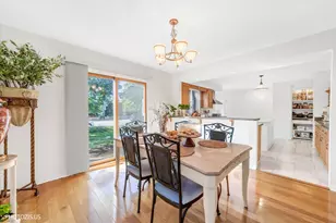 34017 N Lakeside Dr, Grayslake, IL 60030 - Photo 8