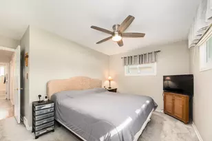 252 W Pleasant Hill Blvd, Palatine, IL 60067 - Photo 10
