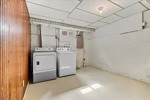 345 S Capitol St, Pekin, IL 61554 - Photo 24