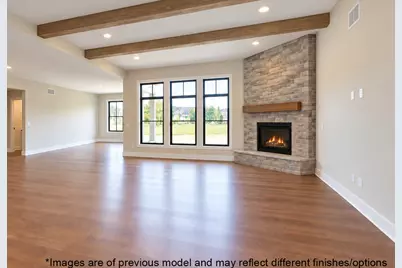 10525 Red Leaf Circle, Lakewood, IL 60014 - Photo 4
