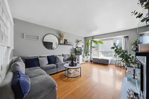 5360 S Kenneth Ave, Chicago, IL 60632 - Photo 4