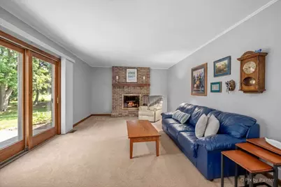 4402 Fox Creek Drive, Crystal Lake, IL 60012 - Photo 14